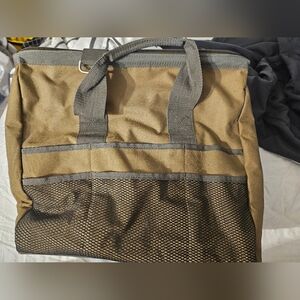 AWP Tool Bag  12" x 8" x 16" Nylon/canvas Folding Zippered